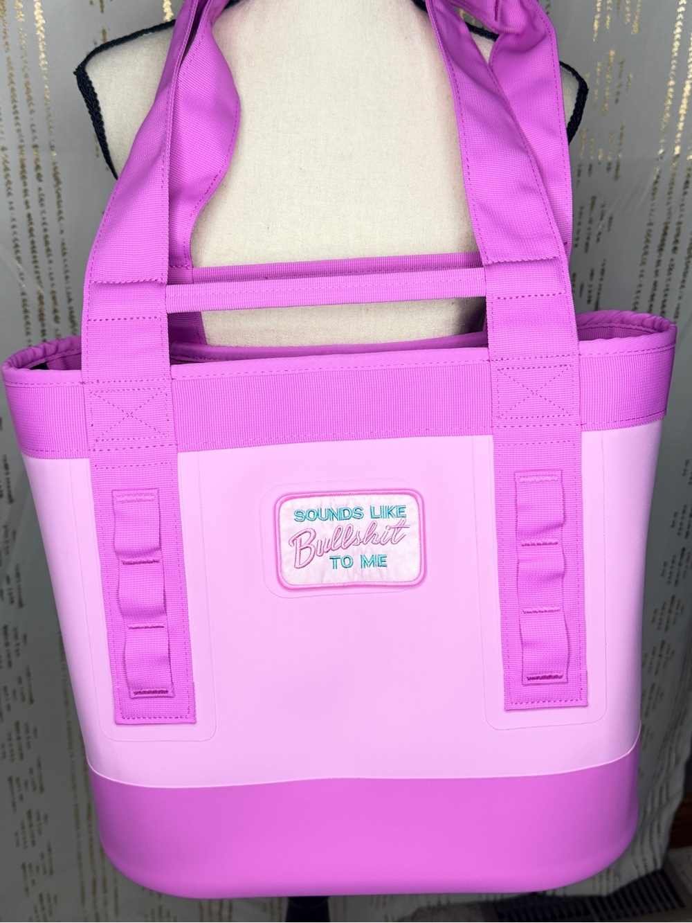 Yeti Camino 20. Brand new with tags. Power Pink! Comes with patch. - Picture 2 of 3